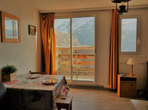 Charmant Studio au Cœur d'Orcières - Proche Pistes et Commerces - Balcon et Animaux Acceptés - FR-1-636-71